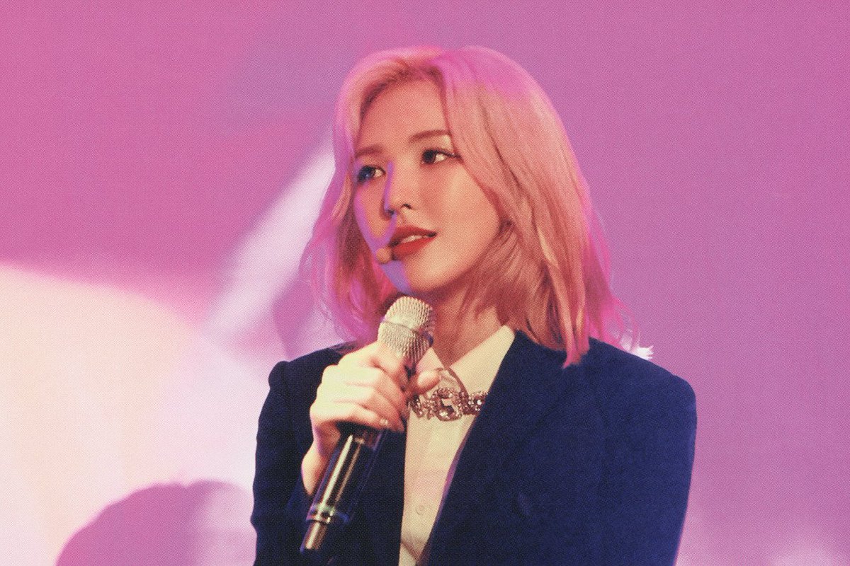 The star who shines the brightest on stageWendy in La Rouge HQ scans by  @sgsgom #Wendy  #웬디  #RedVelvet  #레드벨벳  @RVsmtown