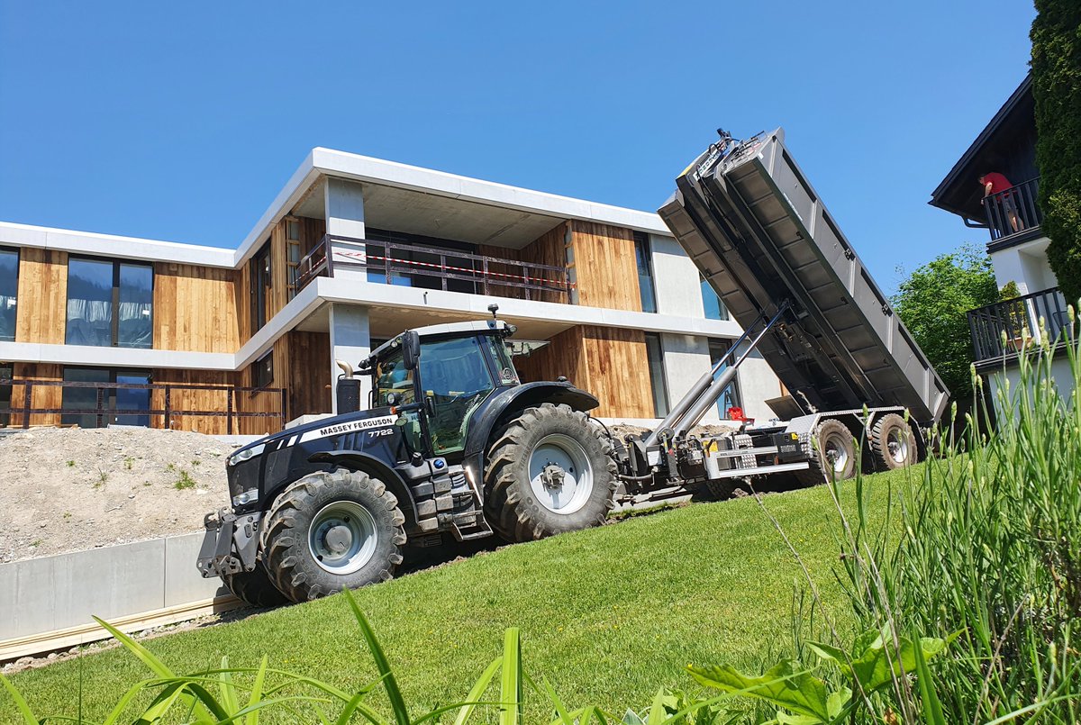StrongaLtd's tweet photo. HookLoada, photographed by MB-Trans-Agrar.

#stronga #hookloada #hooklift #hookloader #trailer #machinery #mbtransagrar #agrar #agrartechnik #landtechnik #masseyferguson https://t.co/ZIAaG5IX58