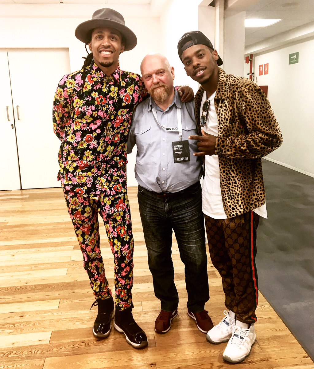 GWDanceWriter's tweet photo. TBT With @JonBoogz and Lil Buck. Despertares Festival.  Guadalajara.  Mexico.  July 2019.  #jonboogz #lilbuck #lilbuckdalegend #hiphop #hiphoproyalty #movementartis #movementartist #grahamwatts #despertares2019 #despertares #guadalajara #mexico (I want to go back!) https://t.co/VYlzGPVXsi