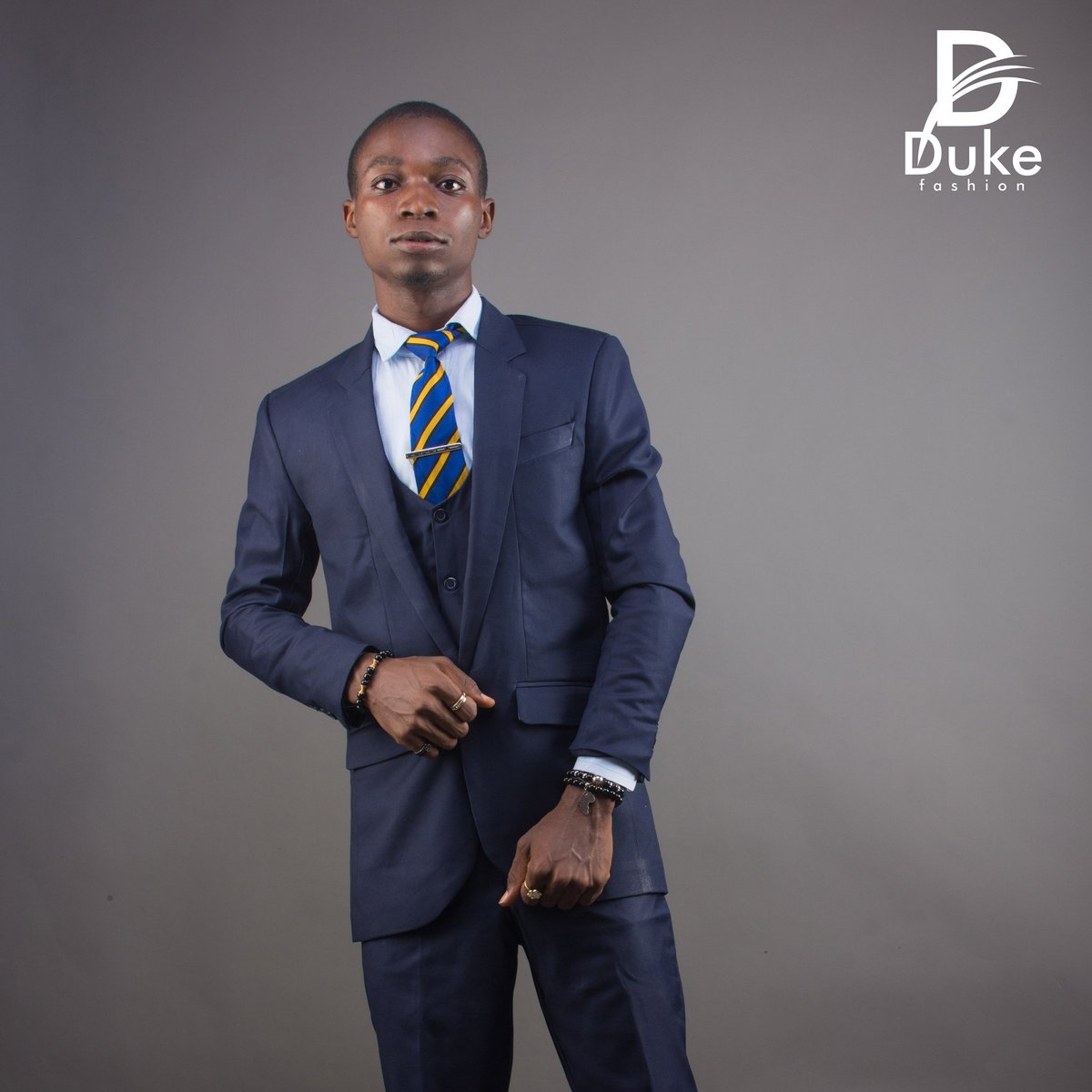 DukeFashion3's tweet photo. "I'm a lighthouse, a threat to darkness"
- Duke Fashion

#GoForDuke #CompleteSuit #August14th #TrouserAndShirt #DukeFashionGivesTheBest #DukeFashionGetsYouCovered #BBNaija #Nigeria https://t.co/qrbzFqJYDY