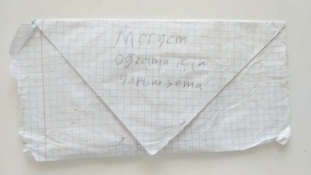 BilkentGEP's tweet photo. Dahası, çocuklarımız çok tatlılar, bizleri ne kadar sevdiklerini her fırsatta gösteriyorlar. Belki de bu yüzden, proje ortamı çok sıcaktı ve çocuklarımız, gönüllülerimiz, herkes çok yakın bir dost, kardeş gibiydi.” https://t.co/cz5s6dOFgZ