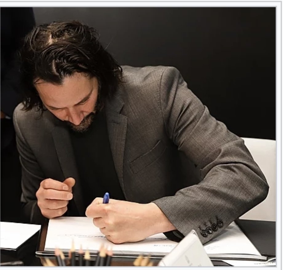 Left-Handed Celebrities 60 Photos - Moonagedaydream.film