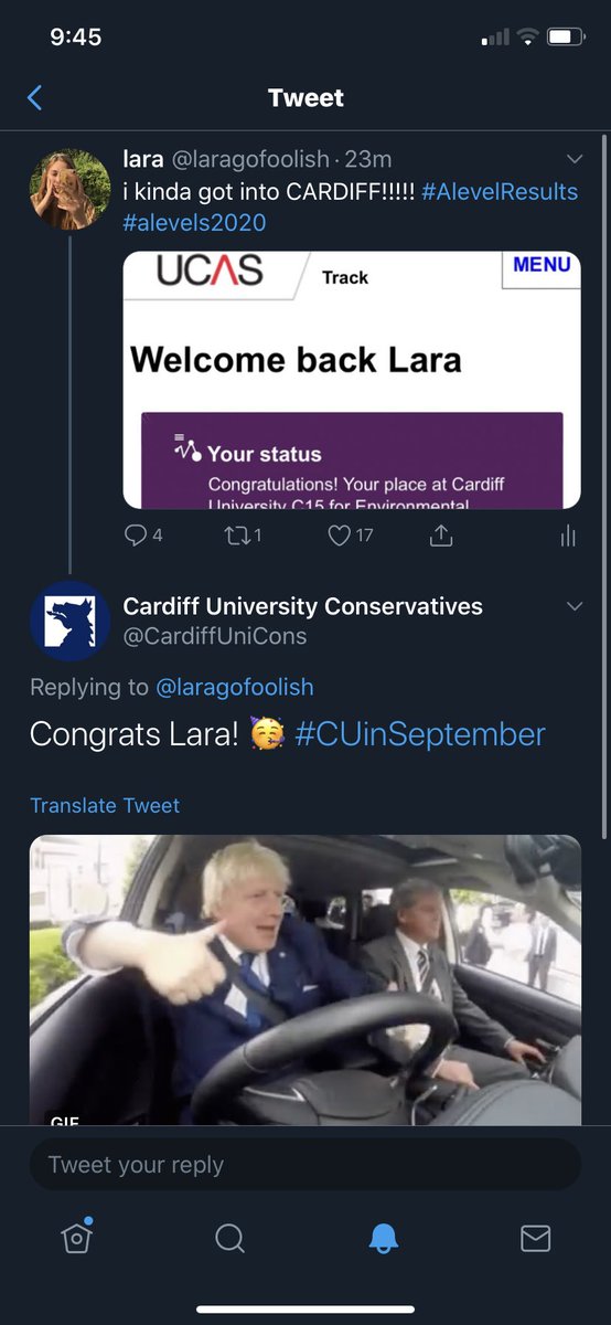 lara🦦 tweet media