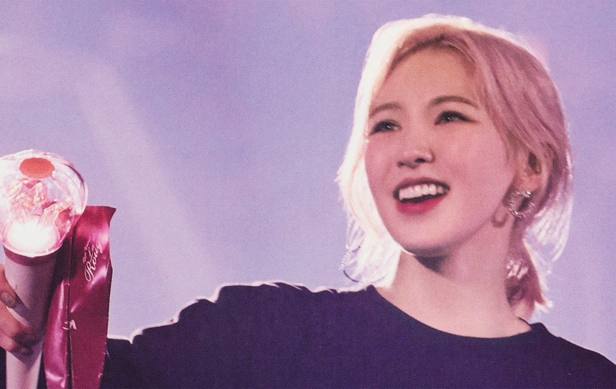 The star who shines the brightest on stageWendy in La Rouge HQ scans by  @sgsgom #Wendy  #웬디  #RedVelvet  #레드벨벳  @RVsmtown