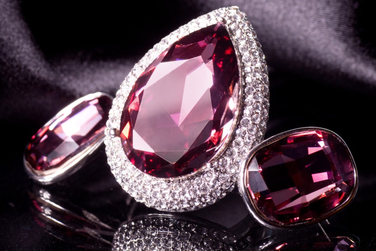 Rubies are a girl’s best friend. And any other rare jewel or gemstone for that matter. #nbsplondon #rubies #raregemstones