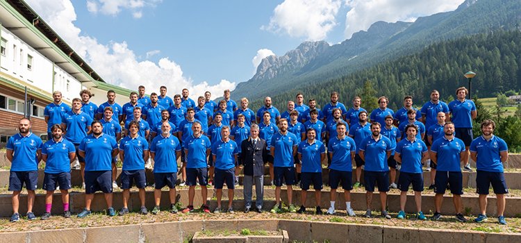 FiammeOroRugby's tweet photo. ๐ฅ๐ Con la fine del ritiro presso la Scuola Addestramento Alpino di Moena, si chiude la prima fase della preparazione alla stagione 2020-21.
Le #Fiamme torneranno ad allenarsi il 18/8
๐๐ป
https://t.co/Gm9Mojjed8
#noisiamolefiamme #essercisempre #PeroniTOP12
๐ท @magociclo https://t.co/jHolDK3hXi