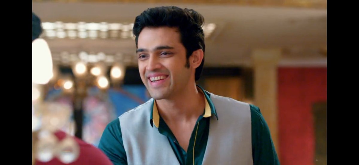 J_angelsyed's tweet photo. "Baba" ~#AnuragBasu
"Onuuuuu....Meri Jaan!" ~#MoloyBasu
The most endearing relationship of unconditional love and trust💯 ... Heartwarming scene❤
Their happy faces😍
#ParthSamthaan #KasautiiZindagiiKay
@LaghateParth and Uday Sir .. Kudos to both of you👏🙌 https://t.co/zV29nlUQ21