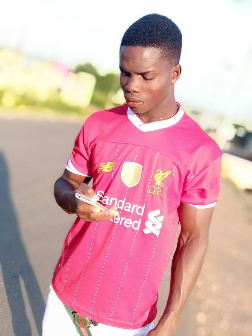 Bc22p4nl's tweet photo. Some people are lucky because their parents made d'm #RICH but with Us our parents are Lucky because WE WILL MAKE d'm Rich...
#DelDem
@shattawalegh God father https://t.co/j3XYd3Dskc