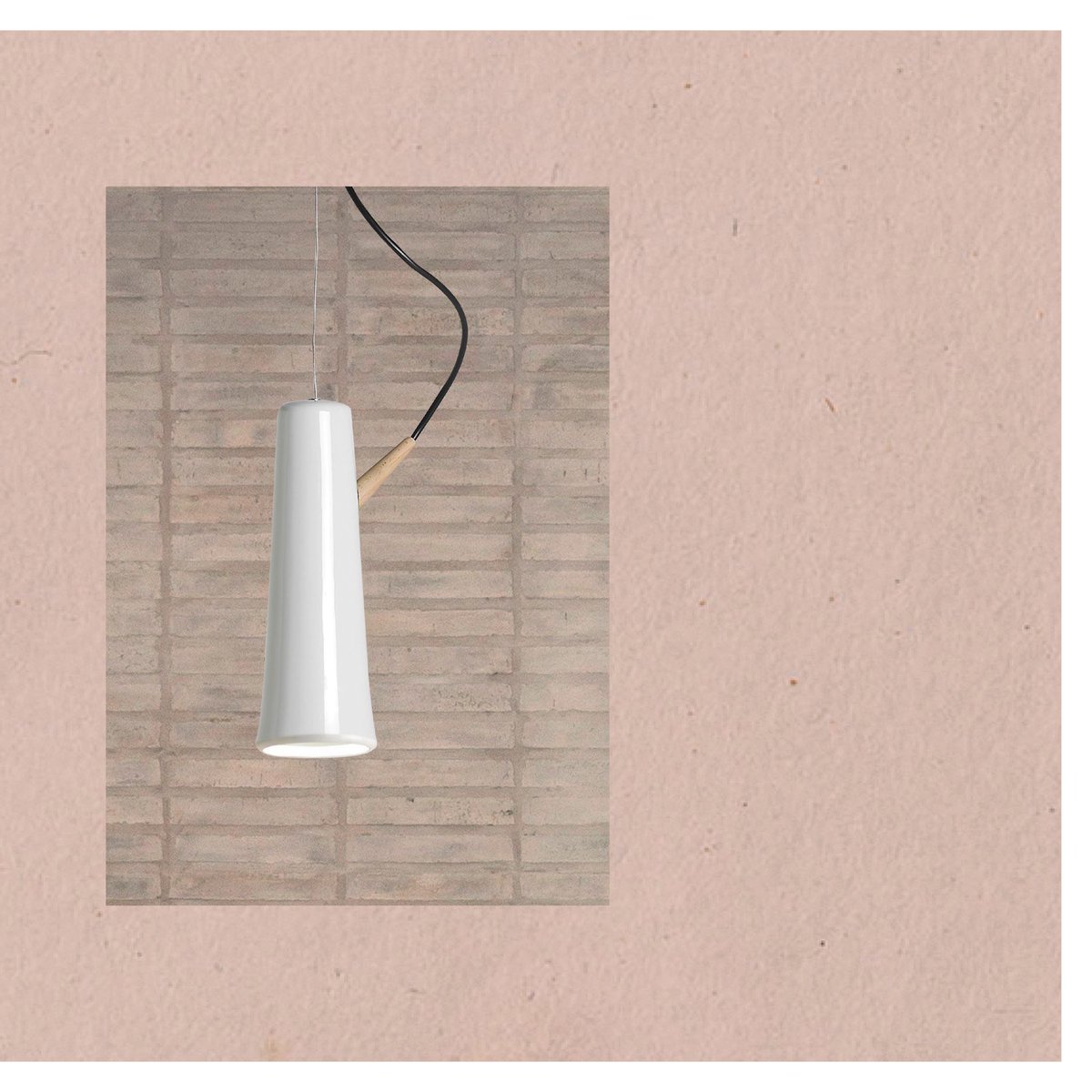 plussmilight's tweet photo. In this lamp we have rediscovered hand-made pottery and applied it to the design as the main component, its soft form conveying sobriety and elegance.

Designed by @cruatelier 

#plussmi #renaud #cruatelier #design #lighting #interiordesign #lamps #madespain https://t.co/hLZ8sjKenU