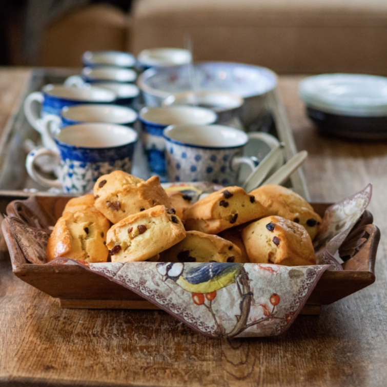 13seedshempfarm's tweet photo. 👨‍🍳‍  Date and Hemp Scones 👩‍🍳

These yummy scones will remind you of the holiday mornings and decadent afternoon teas of your childhood as they bake golden-brown in the oven

#hemp #recipe #yum #food #health #hempscones #scones #sconerecipe #teatime #hempfortea #afternoontea https://t.co/f63XusN28h