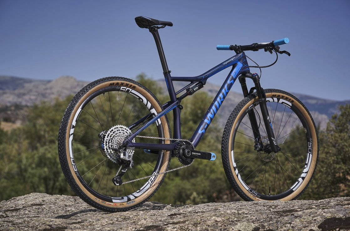 ROTOR_bike's tweet photo. Your maximum performance doesn't only depend on you: your bike and riding terrain influence performance as well. With Q rings you can save seconds off your race time or gain greater pedaling efficiency. Try them; you'll like them! #rotorbike #Qrings #TryQ https://t.co/JzXlQTZpdz