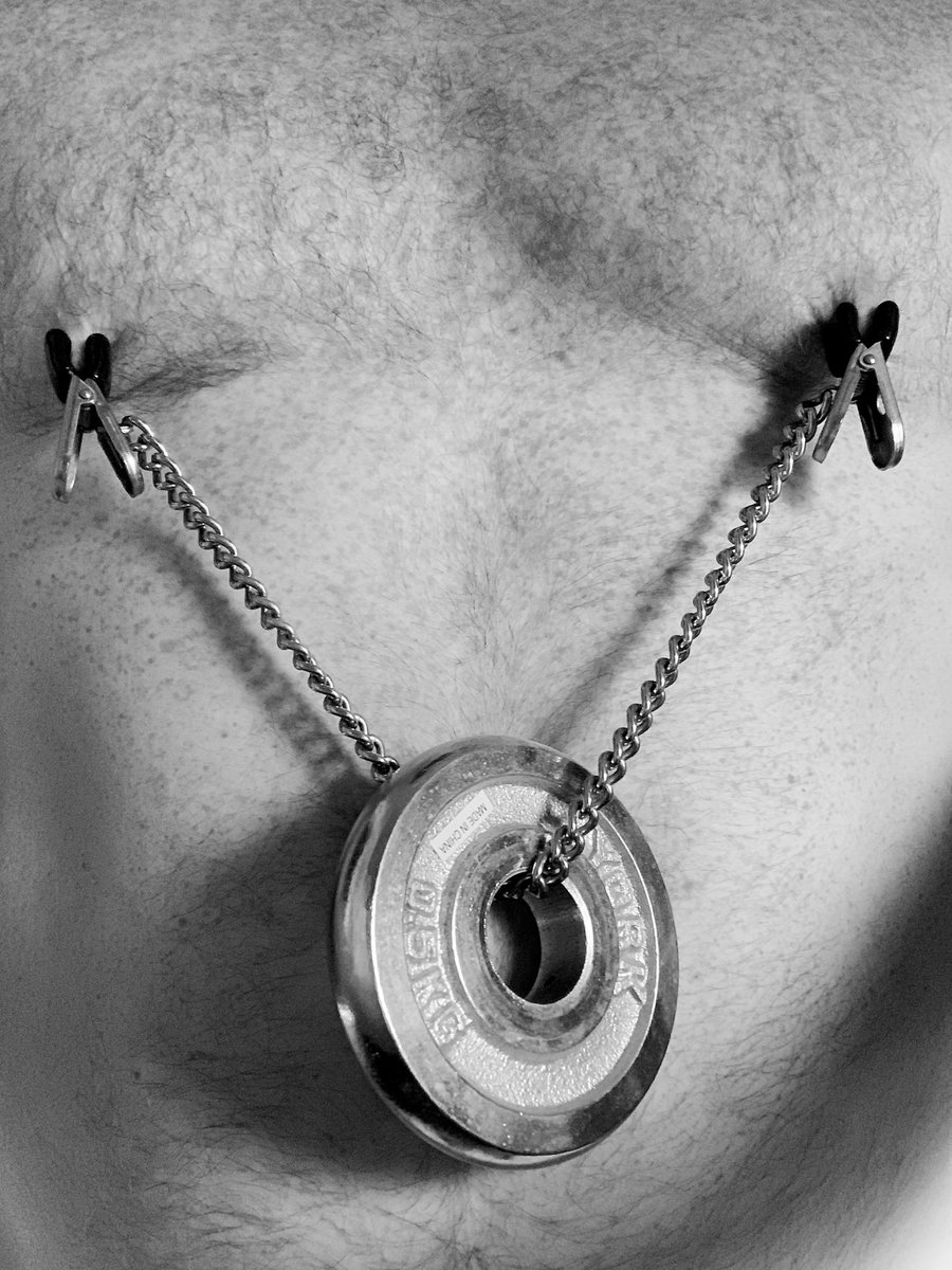 Petewesco's tweet photo. Adding some extra torment to #painslave #titclamp #bdsmslave training https://t.co/DtmpnVmTR2