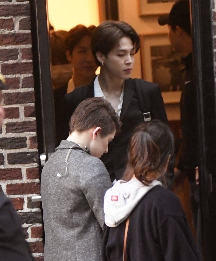 อันนี้คนหรือเทพ