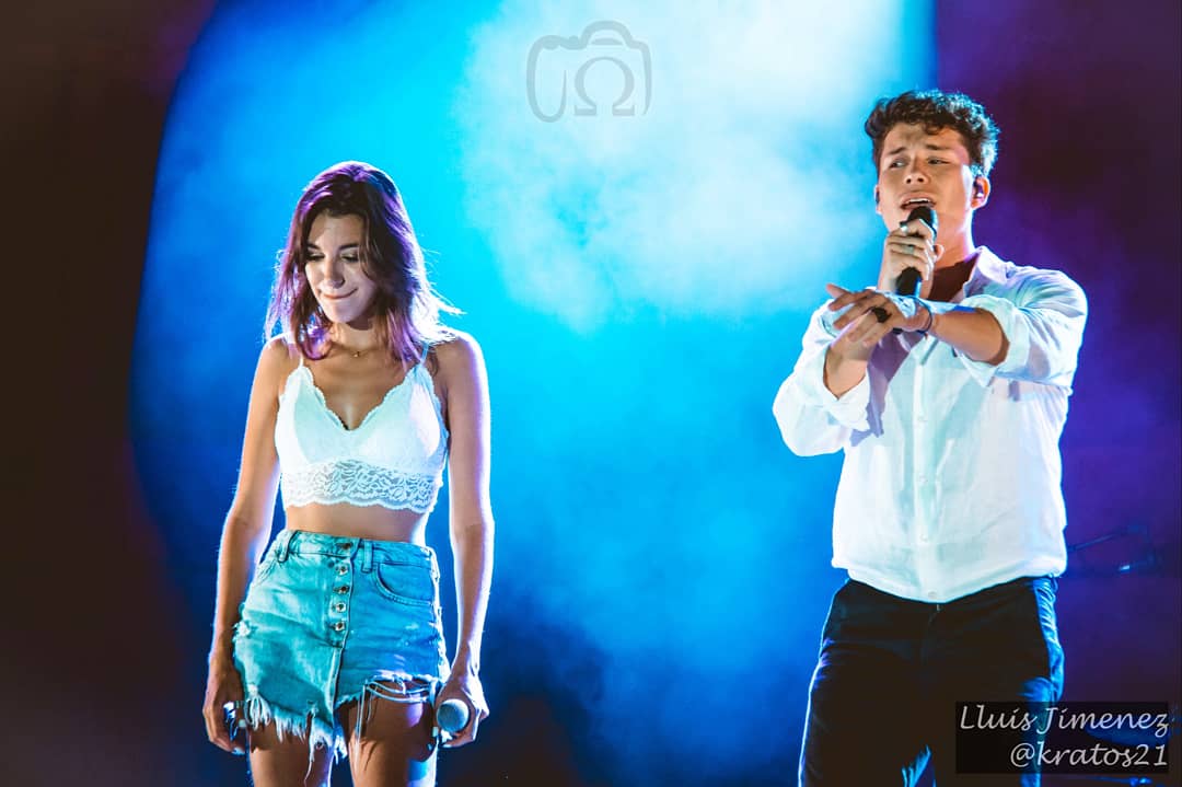 Lucho_Kratos's tweet photo. The good friends

@anaguerra junto @nerearoficial y @raoulvazquez en @FPedralbes 

😎😎🎵🎵

#pretty #festival #pedralbes #anaguerra #catalunya #barcelona #she #peace #angel #love #woman #music #live #canaria #bikina #fotografo #sensity #photo #living #events #photography #ot2017 https://t.co/uYUSkfliEW