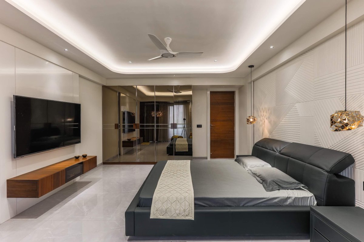 Gharpedia's tweet photo. Margaret Kennedy has said, " Where the bedroom is wrong the whole house is wrong." Check out best 🛏 bedroom 💡 ideas from our 🤩 Best Home Section.✨
For more ideas: https://t.co/bmqeP9XCpP

#gharpedia #BestHomeDesign #bedroom #bedroomideas #bedroomstyle #bedroominterior https://t.co/wwEQeHuirr