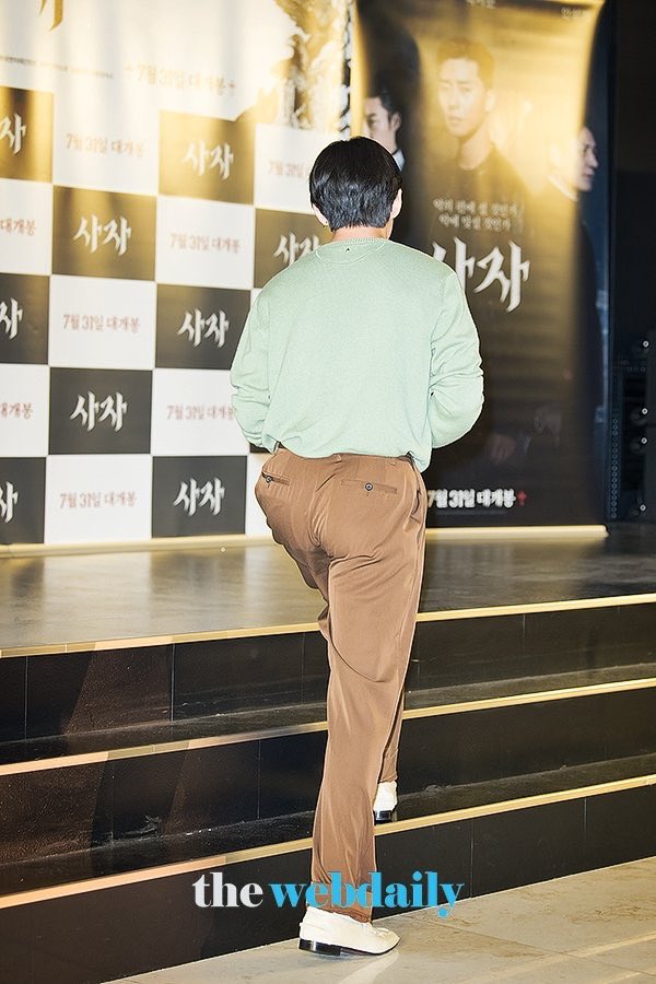 maminey1213's tweet image. .
.
____✍︎ 関東(kanagawa)
⋆͛❤︎⋆͛    きむてひょん🐯💕
✌︎︎✌︎︎       94-95line
𐀪𐁑       同他◎！
🕊 𓈒 𓂂  年･住み近い人近くない人仲良くしてくださいな～👻💜💜
 #ARMYさんと繋がりたい  #日本ARMY 
#armyいいねくれた人全員フォロー
 #大人ARMYさんと繋がりたい