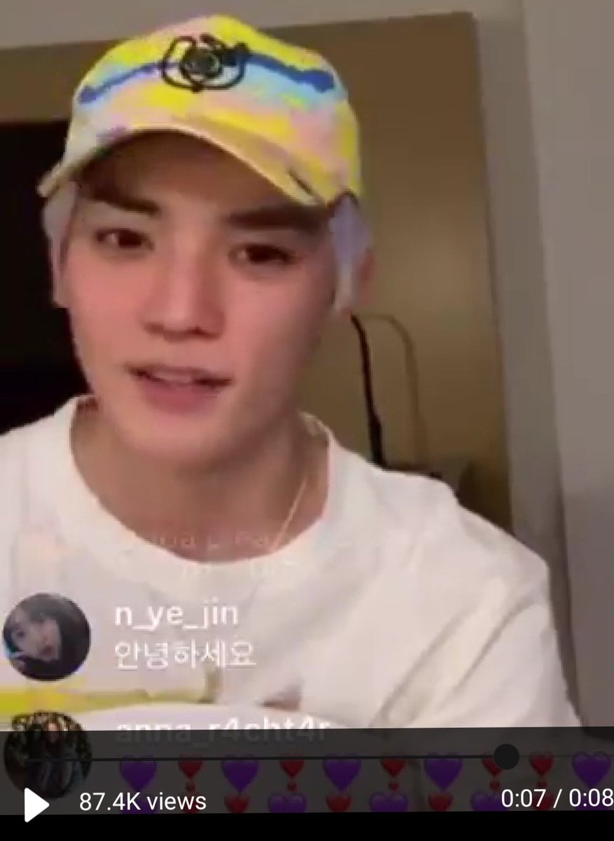 Taeyong with make up vs bareface (A thread)