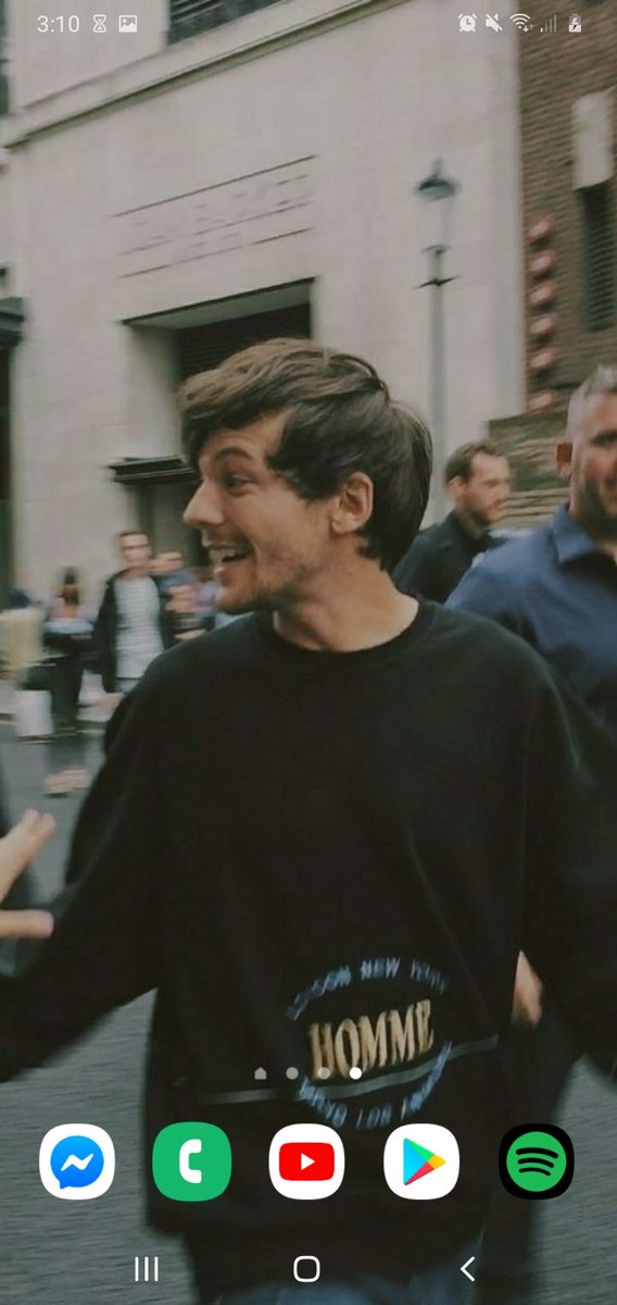 RlVERVIBEZ's tweet photo. if I tag you rt with 
-lockscreen
-home screen 
- last song you listened to and tag 10 moots.
@raincherryy @0NLYTHEHAZZA @90S0TT @tpwk_only_angel @adore1D__ @louisdailed9 @onlythenewangel @dumbassjade @sandrashaba_ @CANY0NANGEL https://t.co/ZvpbJyN2yf