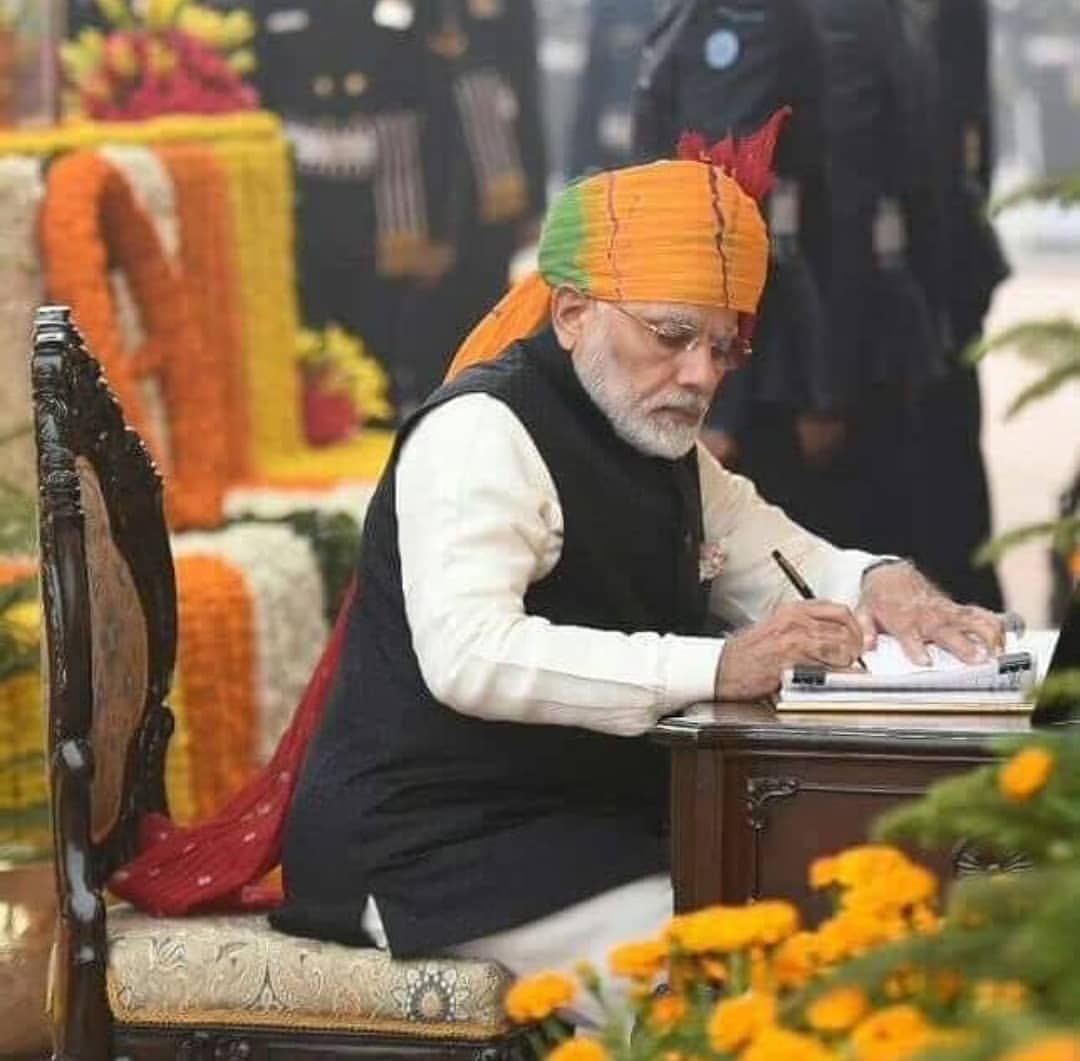 Srinivas_G009's tweet photo. #MyPMMyPride ! Hearty Congratulations to PM Shri @narendramodi ji on his becoming the longest serving non-Congress PM today.🙏🏻 🙏🏻
#BharatMathaKiJai 🇮🇳 
#ModiTheGlobalLeader 
@AmitShah @PMOIndia https://t.co/1wywKt4DIQ