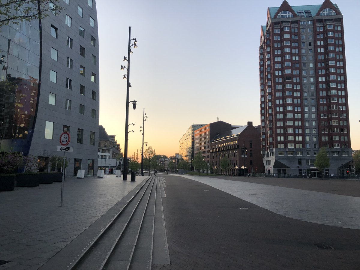 Zomer thuis: Werk voor 10 in tropische temperaturen en iedereen op vakantie. Toch genieten. #Rotterdam
