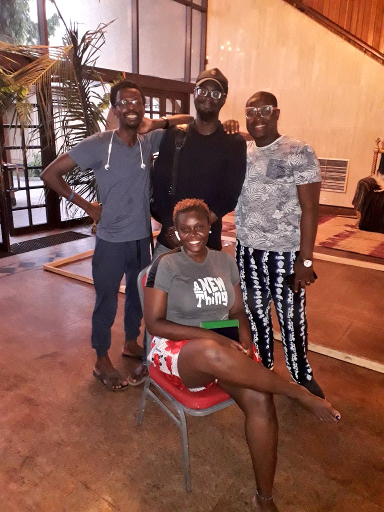 Mosopemi's tweet photo. #TBThursday #lifeofaneventplanner ππ https://t.co/b3GnFS56kq