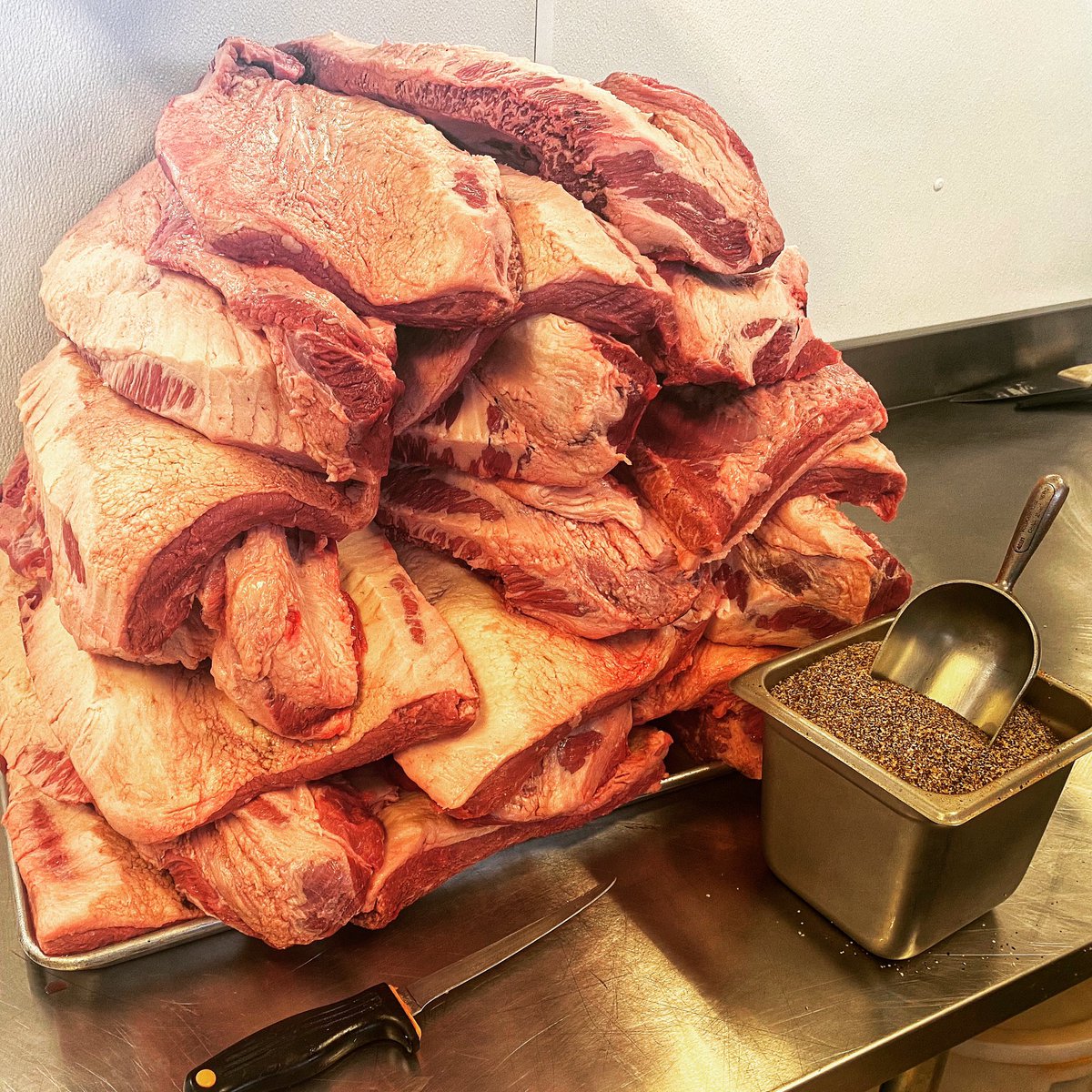 The Proper Pig BBQ tweet media