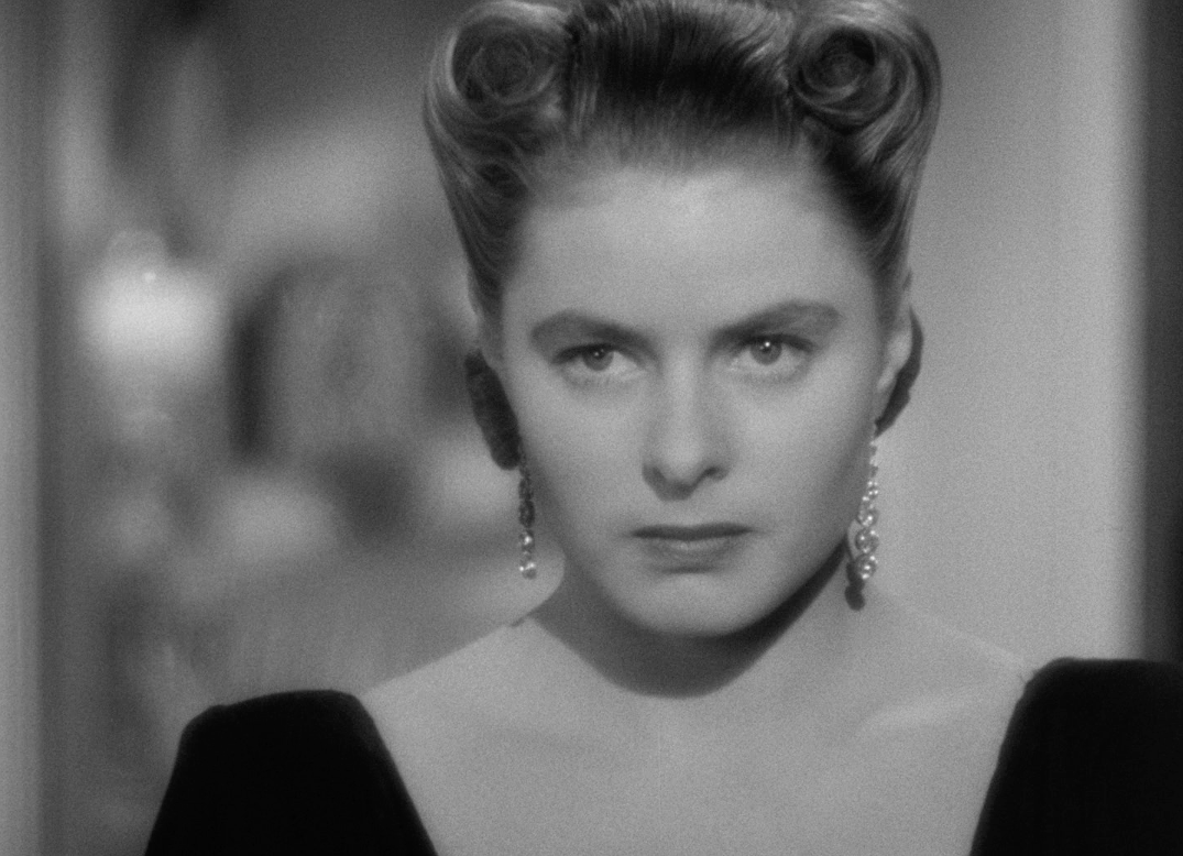 Criterion's tweet photo. "In NOTORIOUS (1946), love assumes different shapes and presentations—as a wound, a weapon, a promise, a curse. For Ingrid Bergman as the lusciously complex and raw-nerved Alicia Huberman, it’s all these things." —@angelicabastien 🖤https://t.co/5pUIUzM0kc https://t.co/ytAciNFXeN