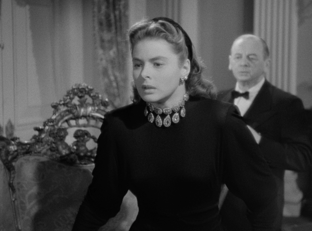 Criterion's tweet photo. "In NOTORIOUS (1946), love assumes different shapes and presentations—as a wound, a weapon, a promise, a curse. For Ingrid Bergman as the lusciously complex and raw-nerved Alicia Huberman, it’s all these things." —@angelicabastien 🖤https://t.co/5pUIUzM0kc https://t.co/ytAciNFXeN