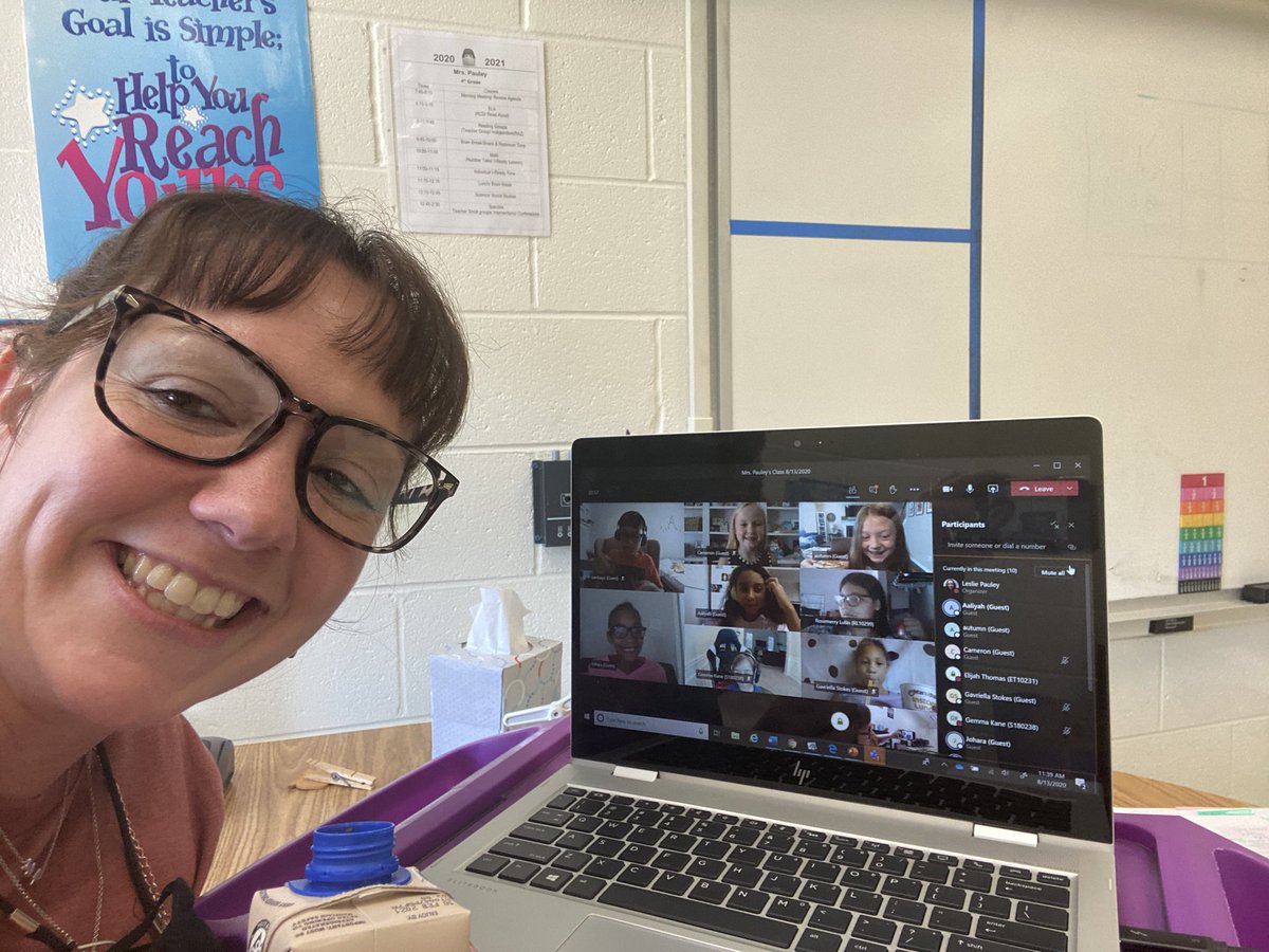 When some of your digital learners ask to have lunch with you. ❤️ <a href="/Hasty_Huskies/">Hasty Fine Arts Acad</a> <a href="/MrsPauley4/">Leslie Pauley</a>