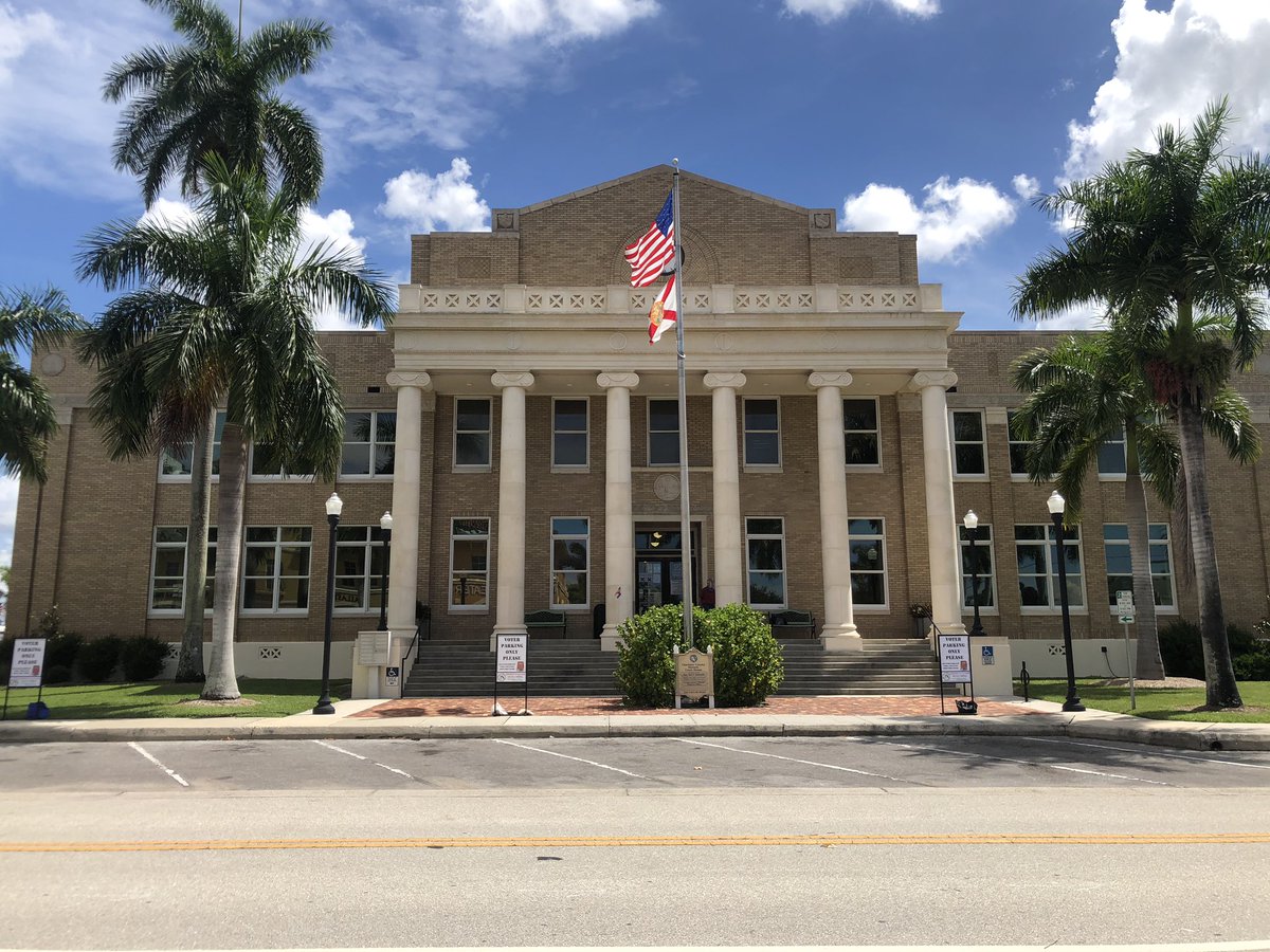 A poll worker at the early voting location in Punta Gorda- the historic courthouse- has tested positive for COVID-19. You can no longer early vote at this spot, but you CAN come and request a mail-in ballot.