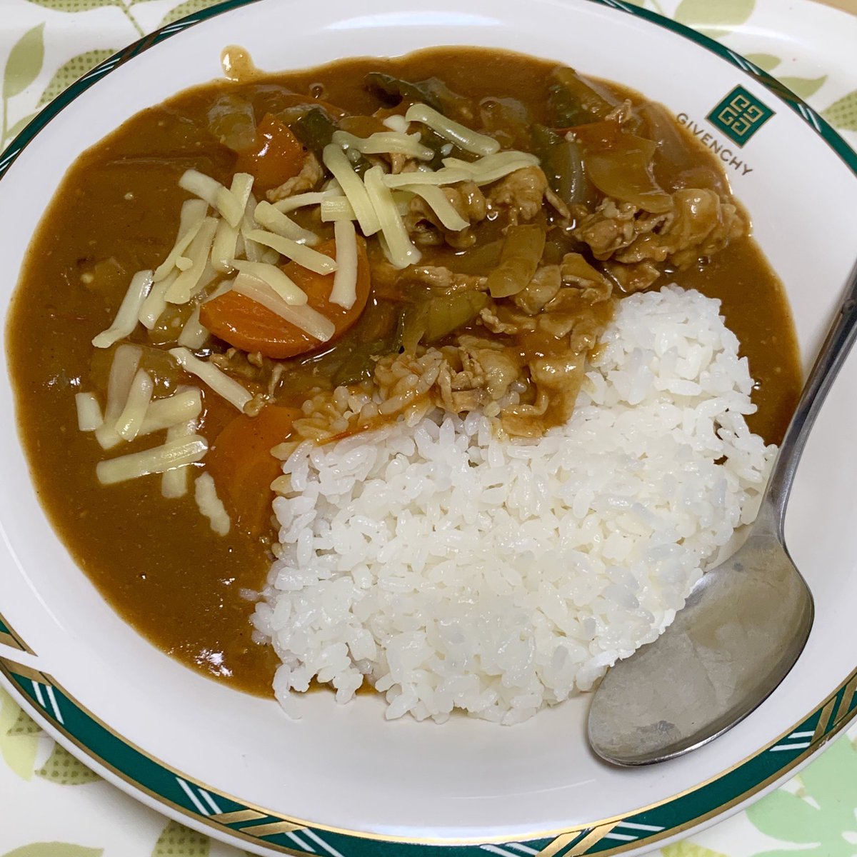 味の期待を裏切らないバーモントカレーライス 