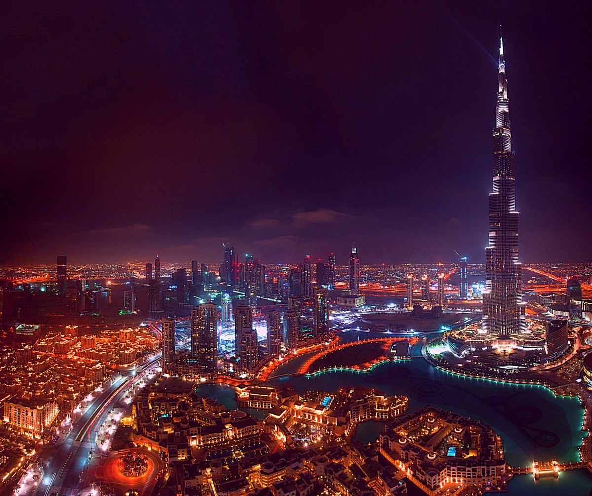 millcentral's tweet photo. Rediscover the beauty of Downtown Dubai, the city's busy tourism hub and home to the towering Burj Khalifa skycraper, and the dancing Dubai Fountain. 

With just a shortwalk from our hotel, you would get an amazing Dubai touristy experience.

Explore more: https://t.co/RscnCKHSgj https://t.co/6DORAimqbR