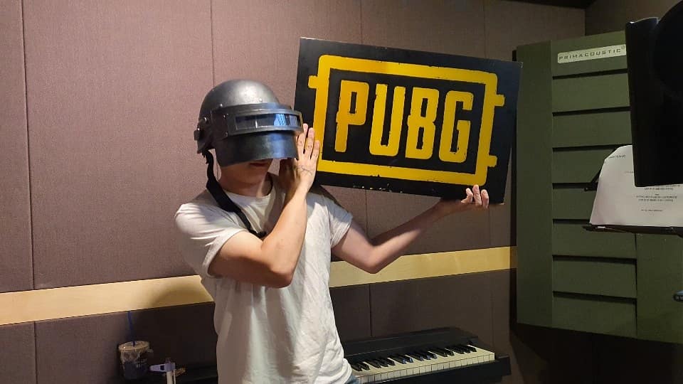 "배틀그라운드 x 아웃사이더"

#아웃사이더 #배틀그라운드 #배틀그라운드모바일리빅출시 #누구보다빠르게남들과는다르게 #누빠남다챌린지