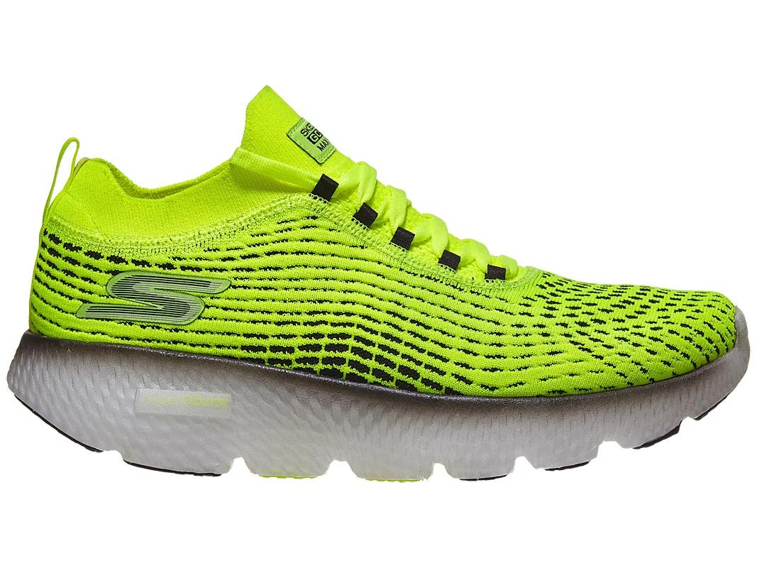 tfshoesnews's tweet photo. The highly anticipated #Skechers #MaxRoad 4 is an extremely cushioned and ultra-lightweight #runningshoe with a comfortable knit upper. https://t.co/9Bfn7PK1Zb