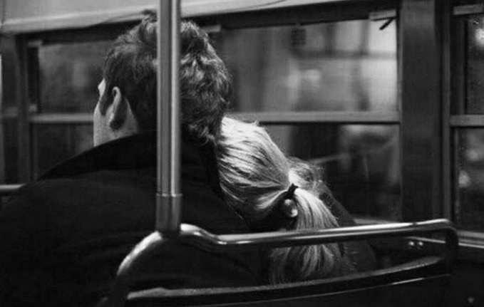 احببتك مرة واحدة لكنها للأبد❤..