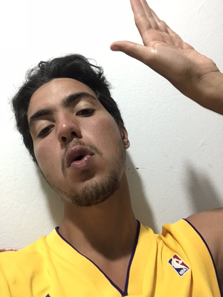 RealRedJ's tweet photo. Just me and the camera shooting 3 points 🏀 #highmood https://t.co/M2BSnvLvFZ