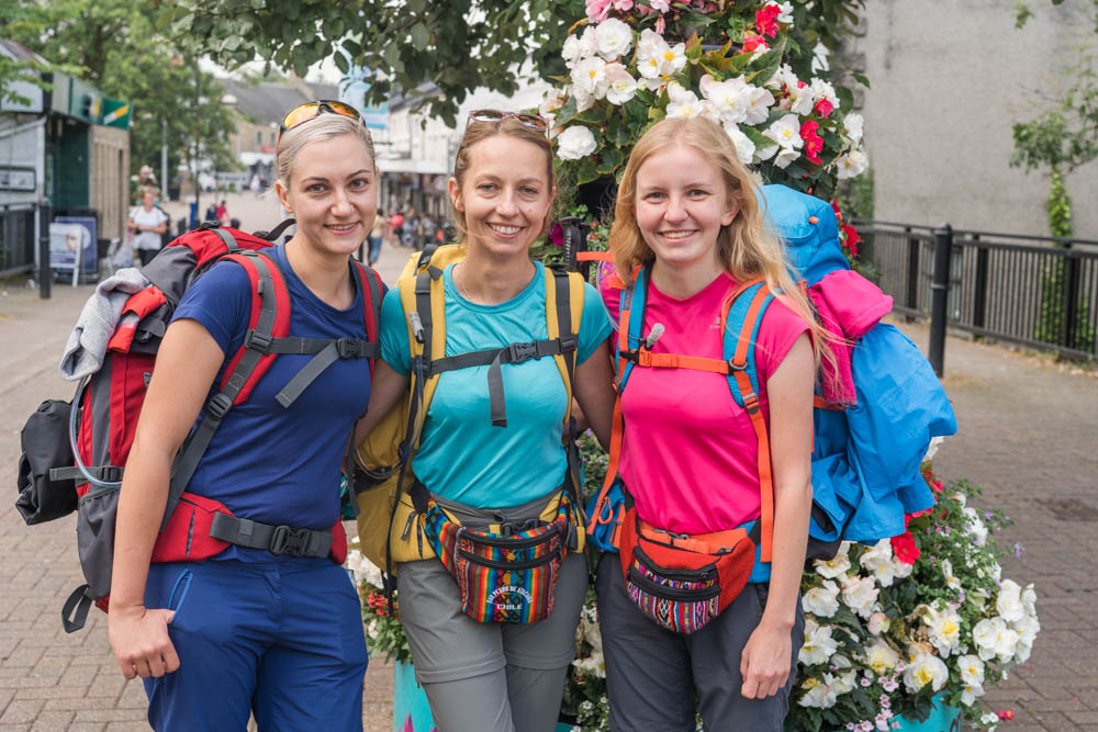 Lots of people starting the #westhighlandway in #Milngavie today. Good to meet you whilst we were there this morning, enjoy your walk. Share your #WHW memories and adventures via our website bit.ly/whw-40 you could win a prize. #WHW40