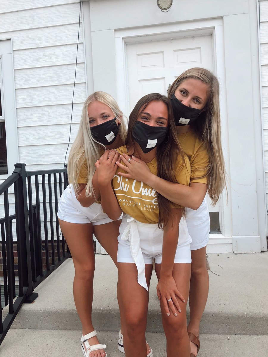 We LOVED sharing our passions with you during values showcase, now onto living Panhellenic!!🏠✨ #isupr20 #chiO