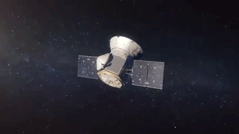 nasa_pixel's tweet photo. Our @nasa_pixel hunting spacecraft TESS has discovered 66 worlds, observed exploding stars, and watched a black hole shred a star like our Sun. 

Now in its extended mission, TESS is surveying the universe better and faster than ever before https://t.co/eKN0kEYcgz