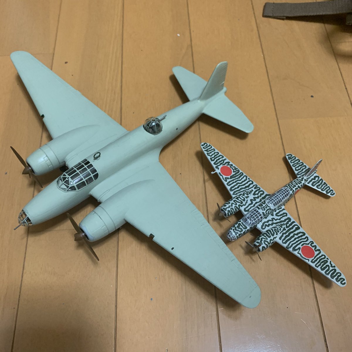 1/72 グンゼ/レベル 97重爆 横ー奥