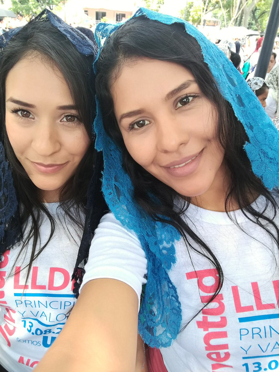 jocka3112's tweet photo. Creo que llegamos tarde a la caminata  virtual, pero más vale tarde que nunca 💙🙈🙏 #HONORABLE  #CaminataVirtuallLLDM  #13agosto  #ElAmorNosUne  #WeAreLight https://t.co/o7rSSHzMDi