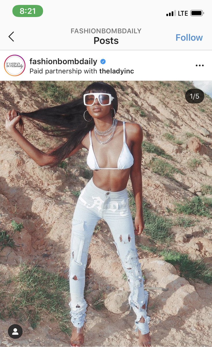 blissofry's tweet photo. As a designer it is a DREAAAM to get featured on this page, so I made that shit happen🤷🏾♀️
#gocomment https://t.co/ZGt8oXdeB0