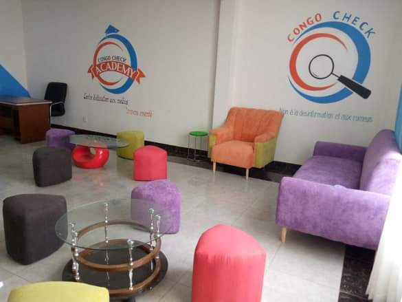 CheckCongo's tweet photo. Nos nouveaux bureaux à Goma, Q:Les volcans, av: Kanyamuhanga,  N°119, Immeuble Atlas, 2ème étage. https://t.co/PGf0gK4ZZT