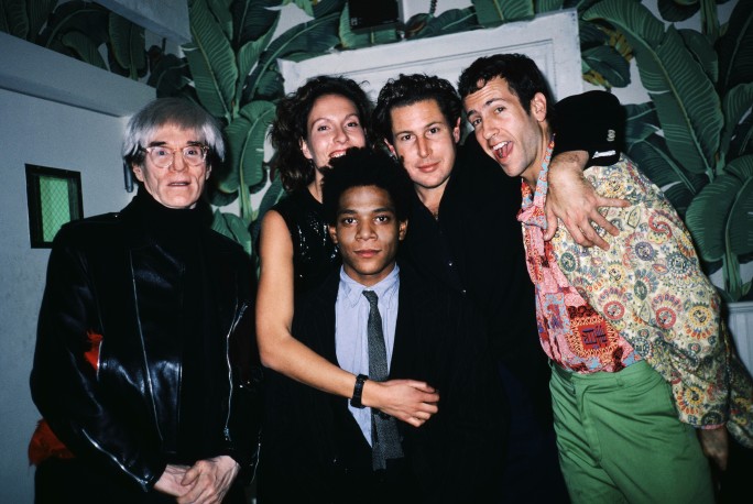 RevolverGallery's tweet photo. Andy Warhol, Jacqueline Schnabel, Jean-Michel Basquiat, Julian Schnabel and Kenny Scharf at the opening of Indochine, 1984 // #AndyWarhol #Warhol #WarholRevisited #RevolverGallery #JacquelineSchnabel #JeanMichelBasquiat #JulianSchnabel #KennyScharf #Indochine https://t.co/sYcdTpLPo7