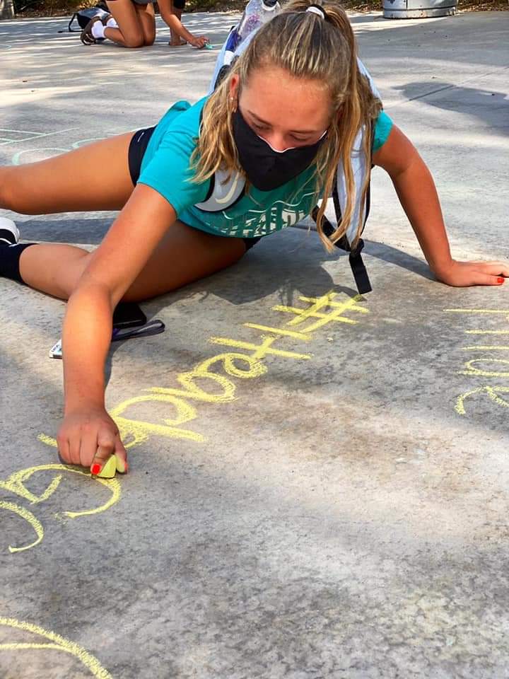 GCHSTHAcademy's tweet photo. Thank you @GCHSVolleyball1 for the awesome welcome messages! Welcome back, GCHS staff! #buffsareback #1herd https://t.co/ugaP3qEdjU
