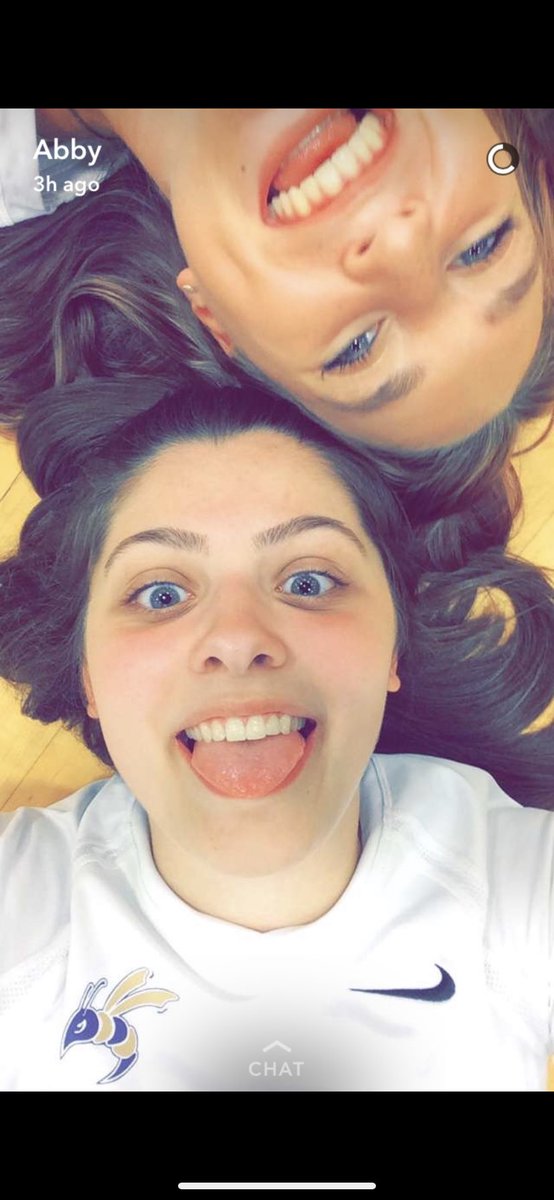 AlexaStjulian's tweet photo. Happy birthday @abbycronin9 hope your day is as special as you!!🤍💜love you!! https://t.co/gpooWEoSOD