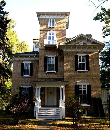 #OntarioHouseStyles No. 6: Italianate Style
