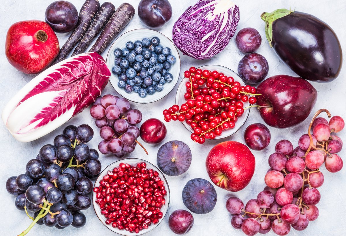 honeydogfarm's tweet photo. The best way to get all of the vitamins, minerals and nutrients you need is to eat colorful fruits and veggies.
.
.
#eatcolorfully #eatyourfruits #eatyourveggies #fruitsandvegetables #healthyfoods #nutrition #sustainability #farmers #farm #healthyfoods #honeydogfarm #buylocal https://t.co/AzOqZRIHjq