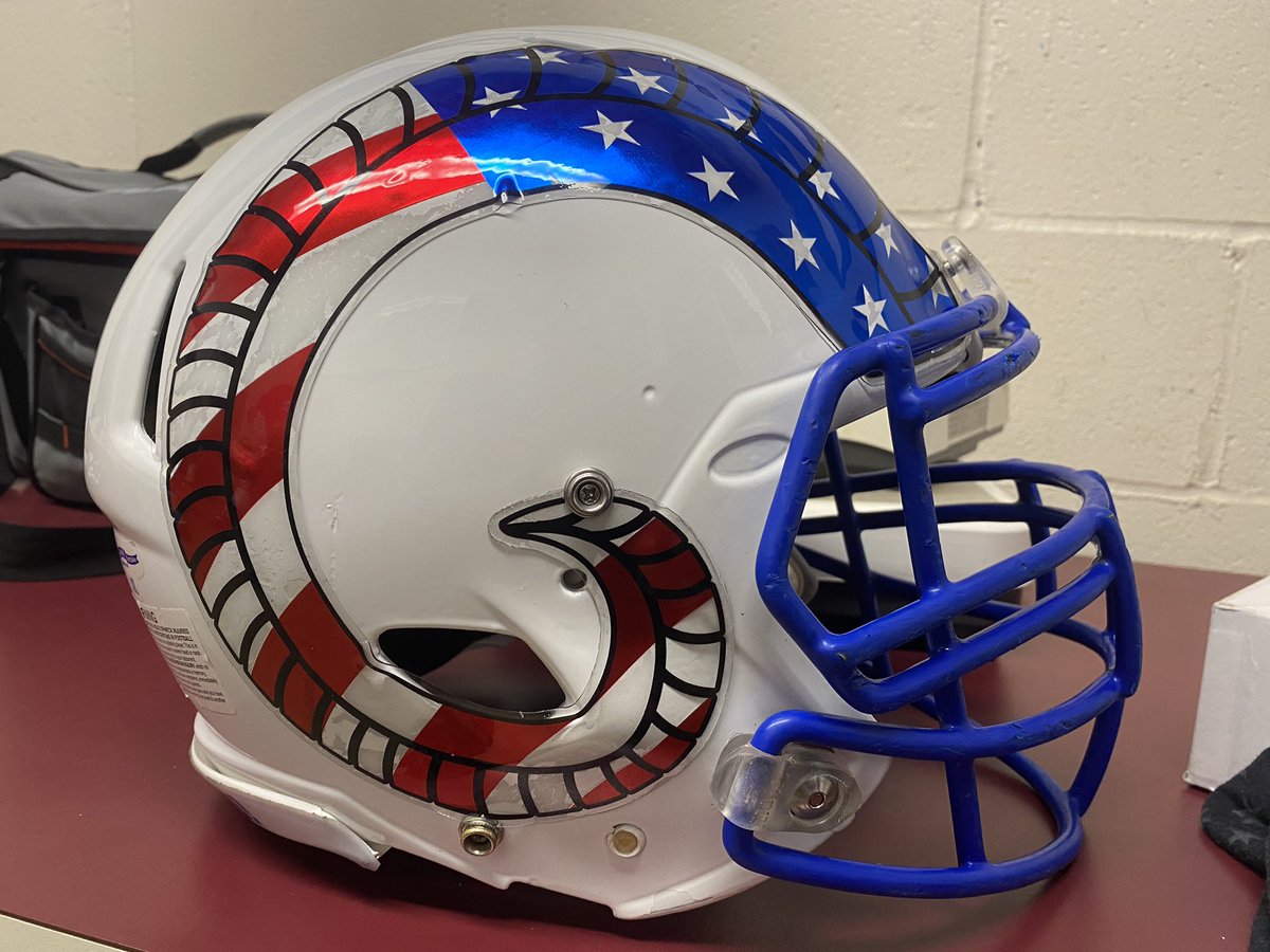 New year new look! #Feedemthehorns