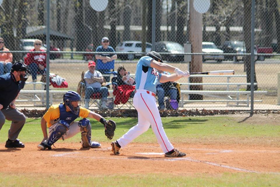 SGCBaseball's tweet image. The best who have done it for SGC Baseball!  Today's Record Book Reminisce = Single Season Batting Average! #alwaysahornet #RecordBookReminisce #TBT
1. Logan Dyess .455 (2015)
2-3. Levi Schlesinger .436 (2017); .426 (2018)
4. Jacob Bryant .424 (2019) 
5. Walker Fraley .402 (2016)